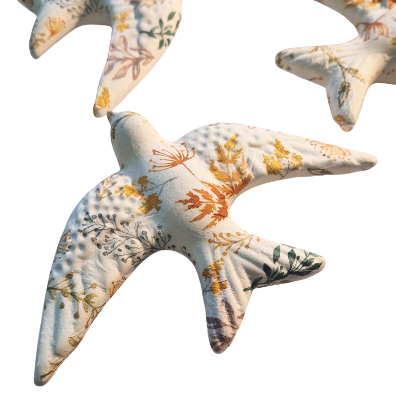 Conjunto de 3 Andorinhas de Cerâmica